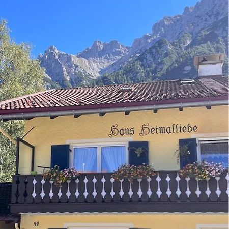 Haus Heimatliebe Lägenhet Mittenwald Exteriör bild