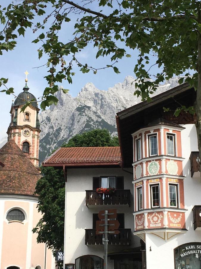 Haus Heimatliebe Lägenhet Mittenwald Exteriör bild
