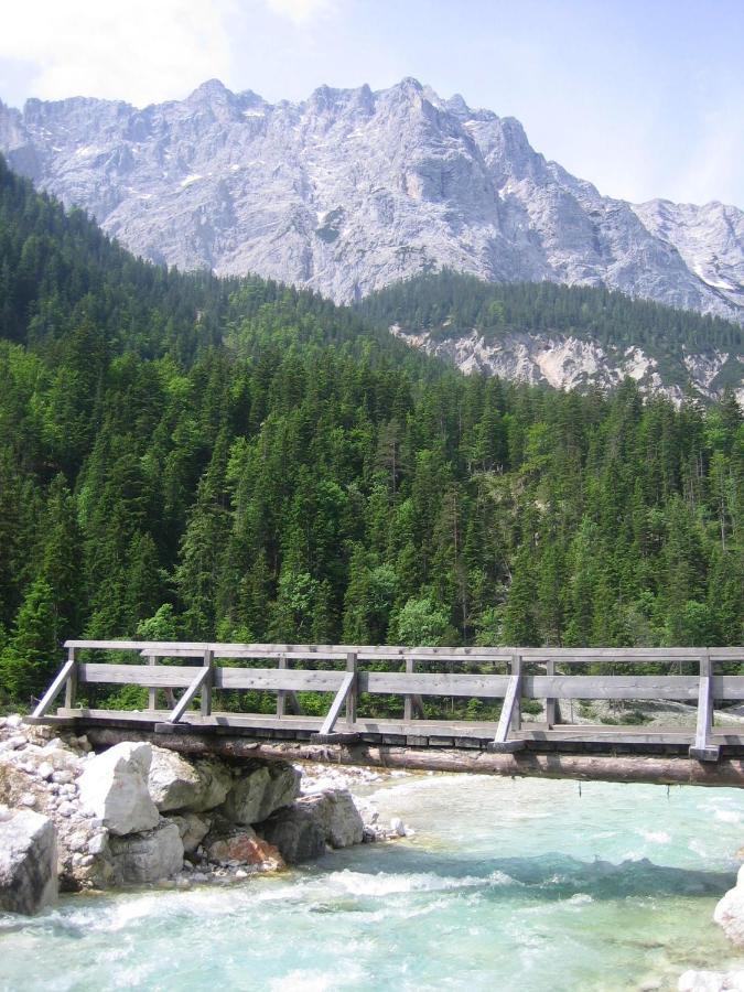 Haus Heimatliebe Lägenhet Mittenwald Exteriör bild